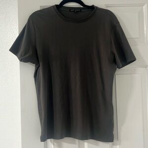Robert Barakett tee